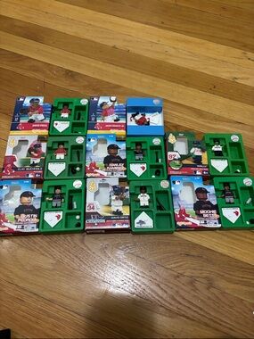 MLB Micro Figures Desk Game Set - Green Play Tray
